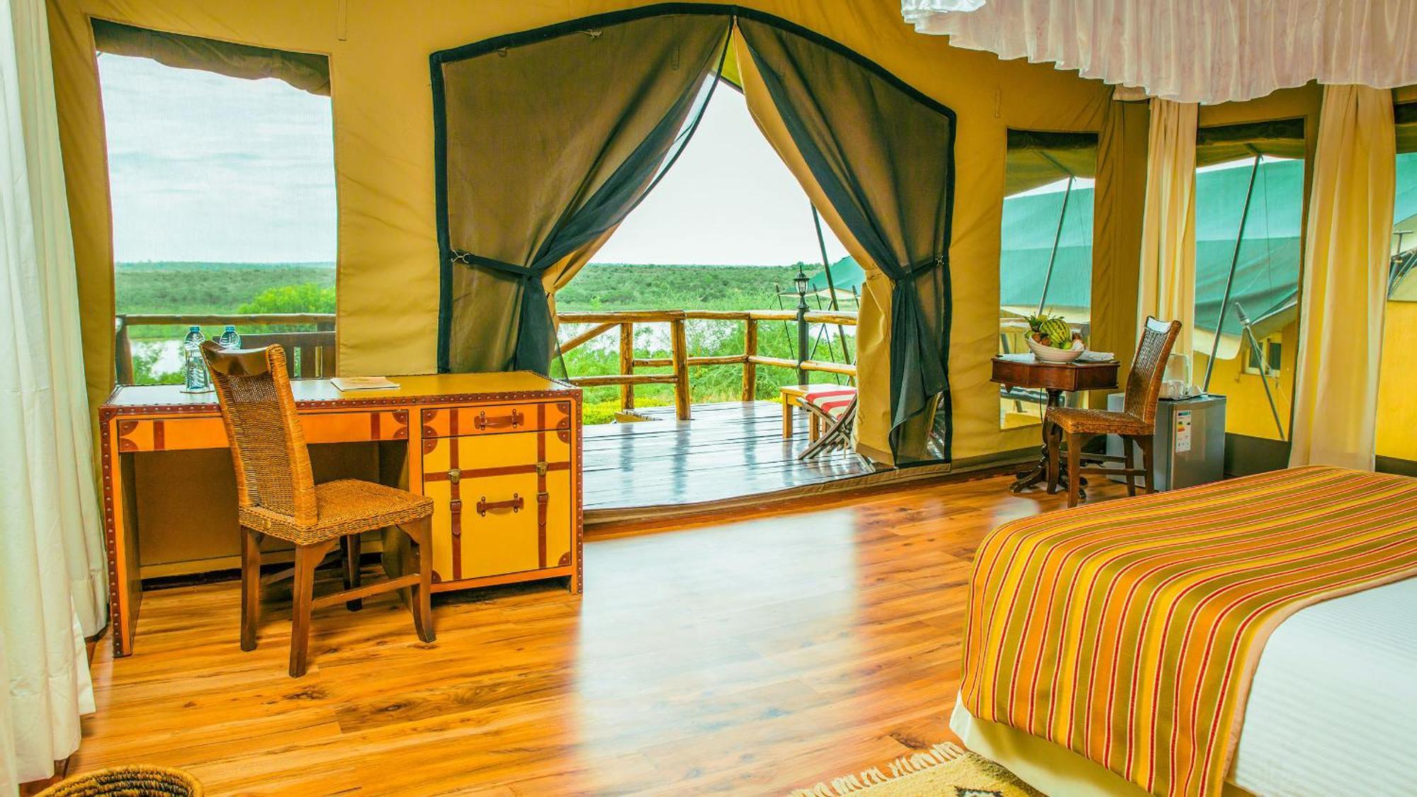 Paraa Safari Lodge Exterior photo